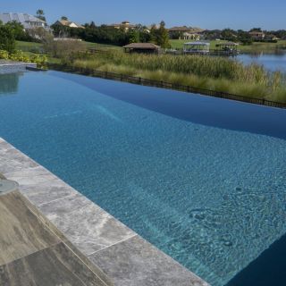 Pools 526