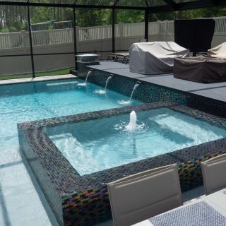 Spas 685